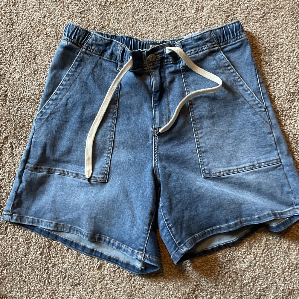 Judy Blue shorts